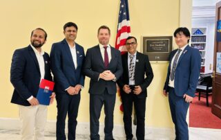 d5c9d621-a375-4aaa-a104-d40725f67014